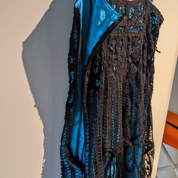 Vintage Betsey Johnson black and blue lace dress size 0. - Picture 3 of 4